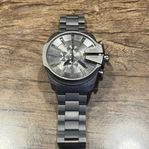 Часы Diesel
