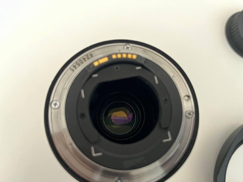Объектив Canon EF 17-40 f4 3