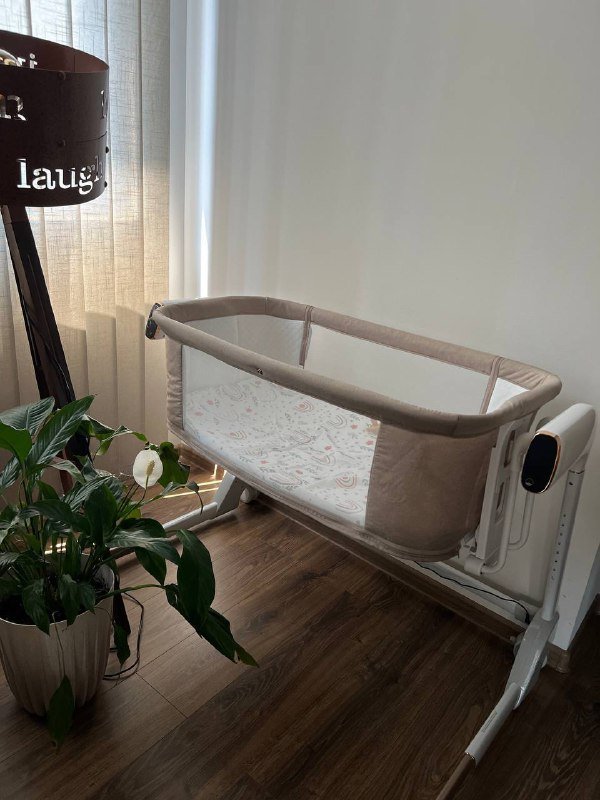 Самокачающаяся кроватка Kidilo с пультом 3