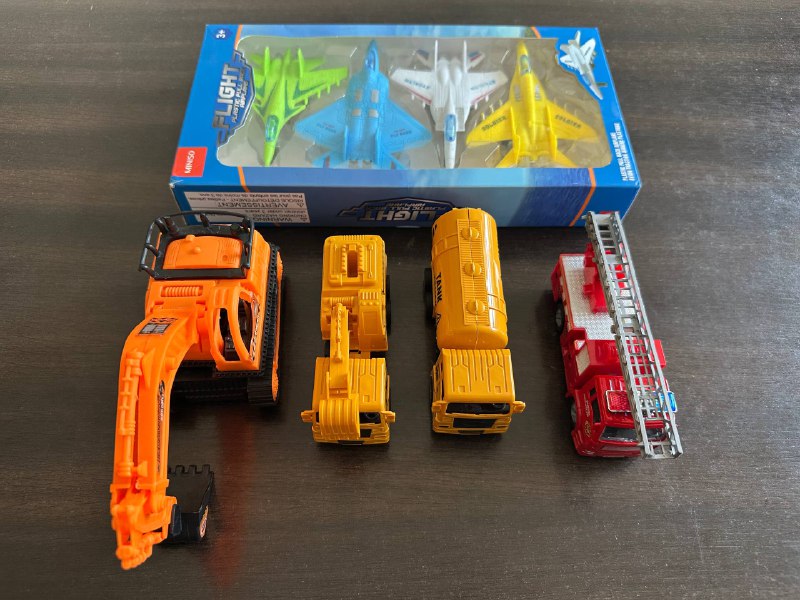 Трек Metal Machines, набор Hot Wheels, самолетики, конструктор, паровозик Томас 2
