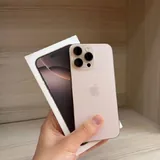 iPhone 16 Pro Max 256 GB 1