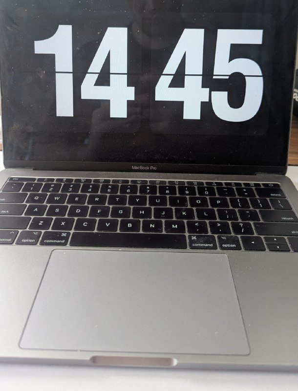 MacBook Pro 2017 года 1