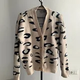 Свитер, брюки, кардиган, футболка, платье, юбка, кардиган 10