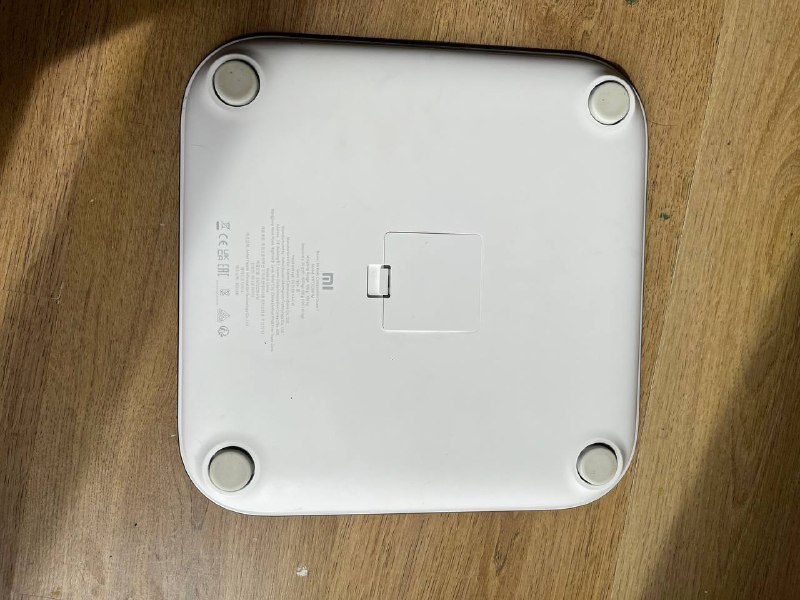 Умные весы Xiaomi Mi Scale 2 белые стильные точные 2
