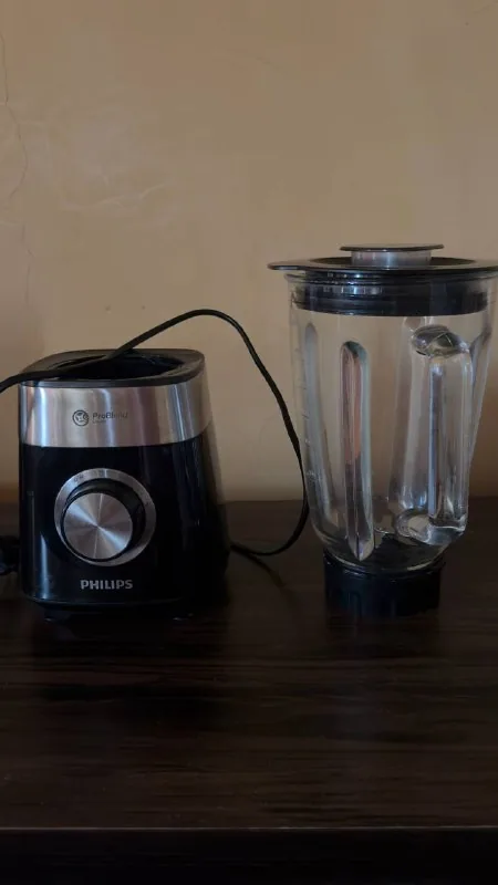 Блендер Philips HR2228/90 1