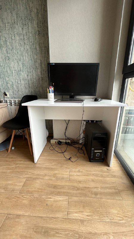 Стол компьютерный