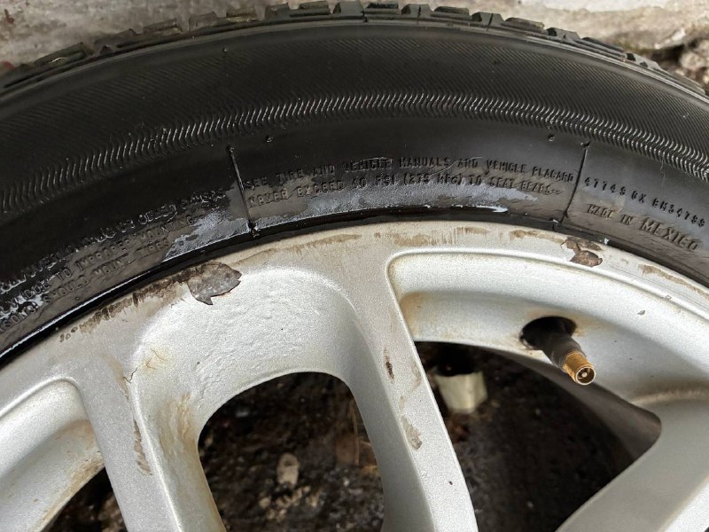 Диски Fiat 500 и шины Bridgestone 185/55 R15 7