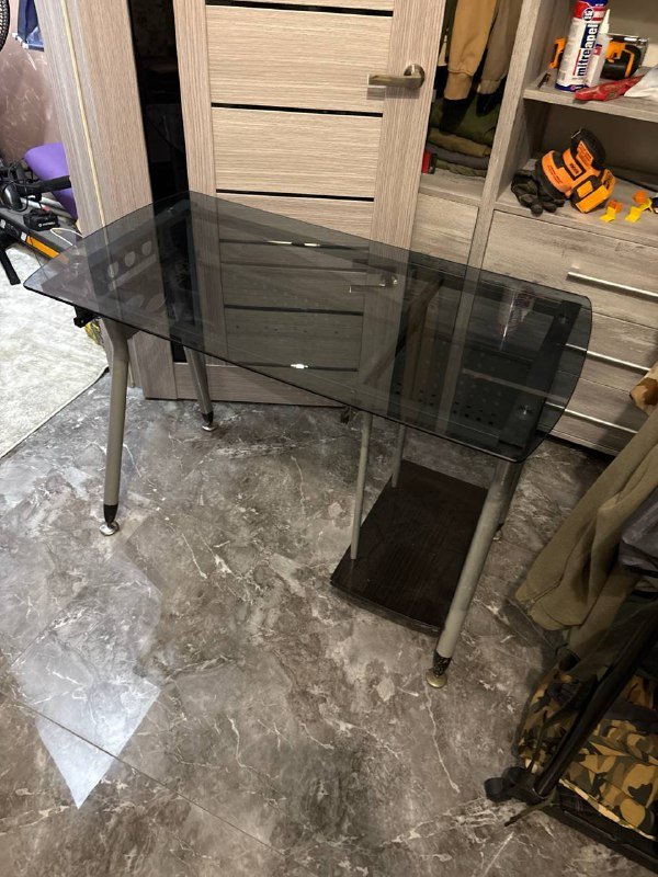 Стол 105x55 см