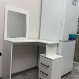Туалетний столик 2