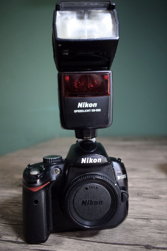 Фотоаппарат Nikon D500, объективы, вспышка 2