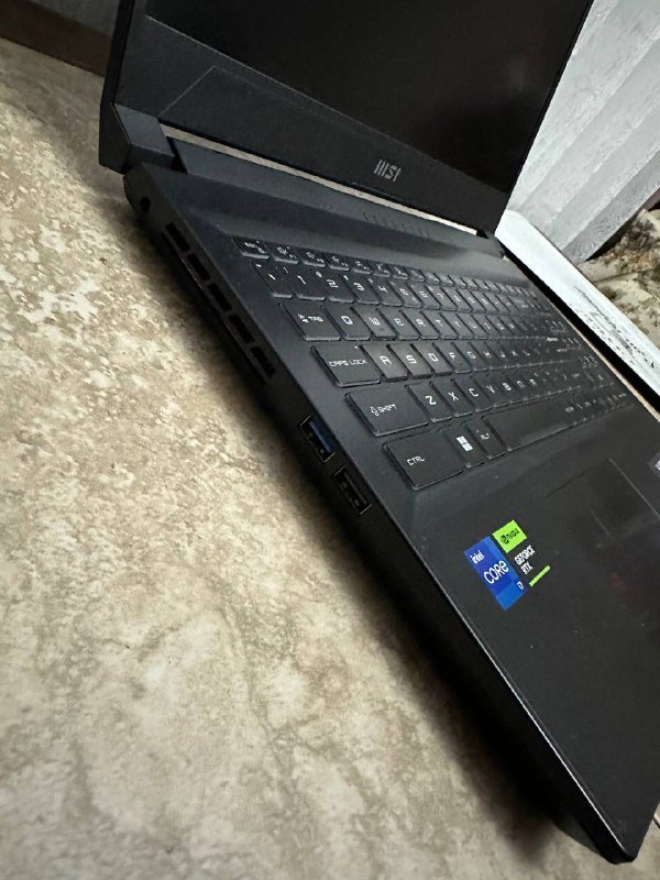 Ноутбук MSI Katana 15 B13V игровой 32GB RAM 1TB SSD 5