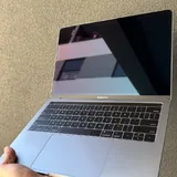MacBook Pro 13” 256gb 1