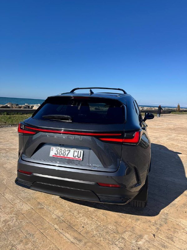 Lexus Nix 350 гибрид 7