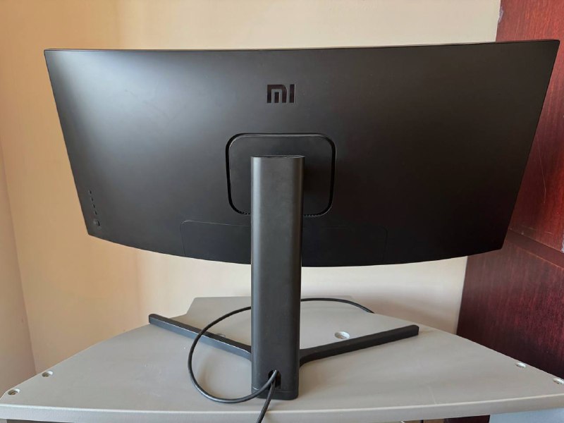 Монитор Xiaomi Mi Curved Gaming Monitor 34"