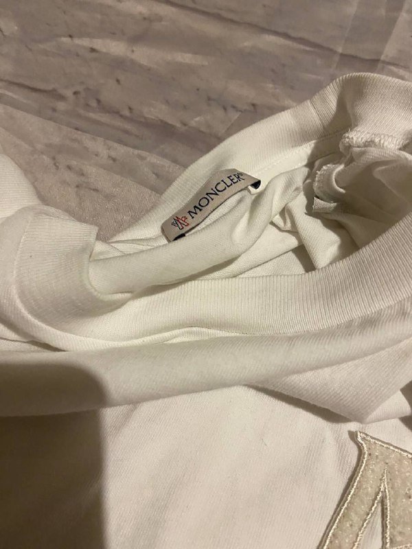 Moncler t-shirt size L 5