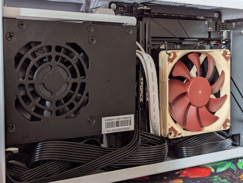 Mini ITX ПК с Ryzen 5 7600x, RTX 5060 ti, 32GB RAM, 1TB SSD