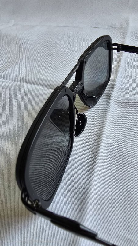 Оригинальные солнцезащитные очки Prada PR57ZS Matte Black Polarized Dark Grey 3