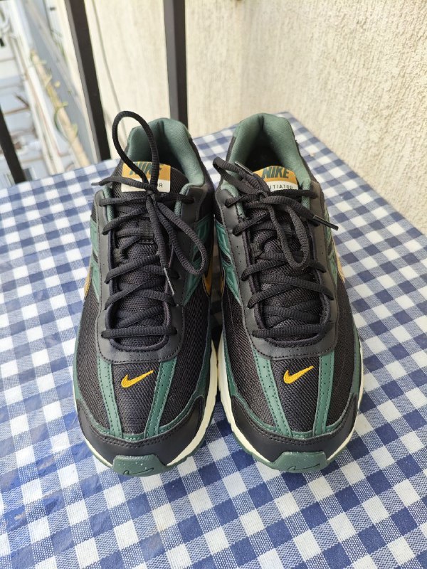 Мужские беговые кроссовки Nike Men's Initiator HQ3611-010 4