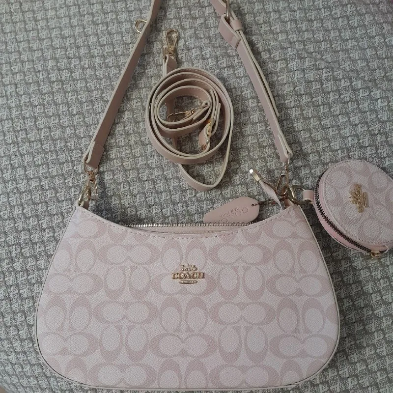 Сумочка Coach 1