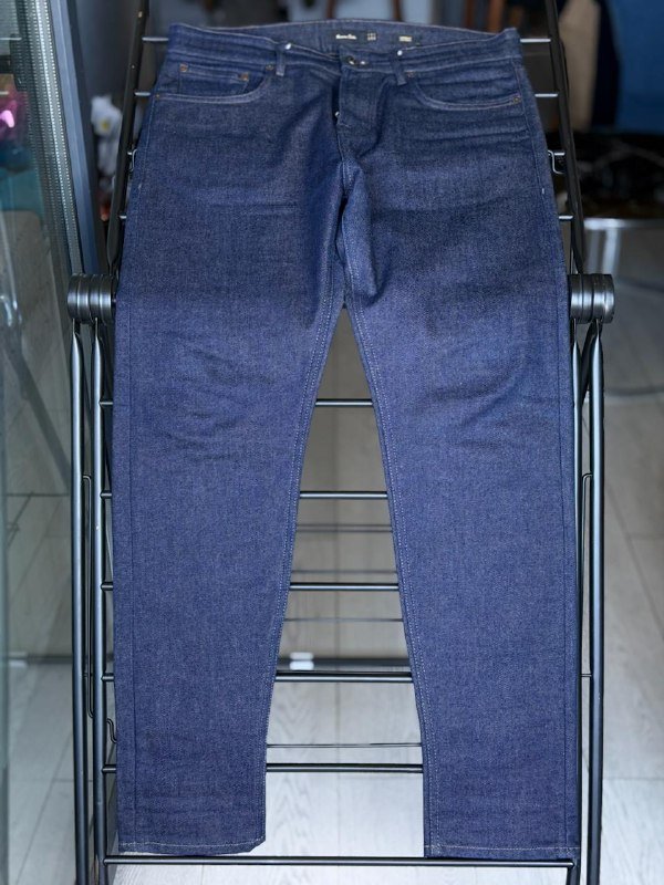 Рубашки Tommy Hilfiger, G-Star RAW; Джинсы, брюки Diesel, Massimo Dutti, Tommy Hilfiger, G-Star RAW; Шорты G-Star RAW 6