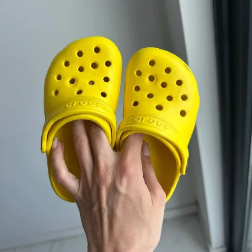 Crocs C9