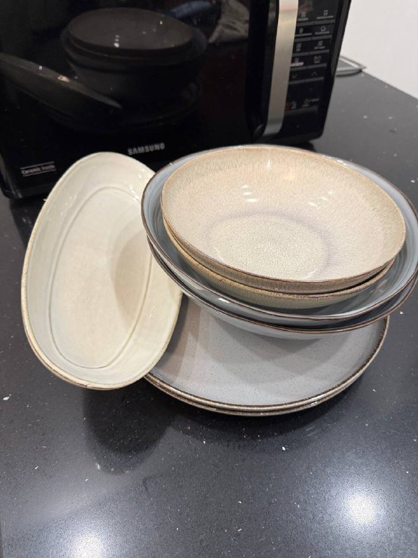 набор посуды из магазина Jysk