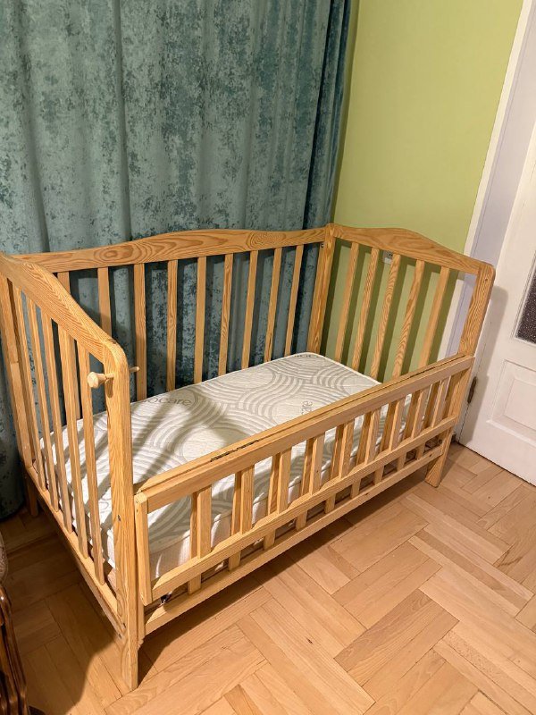 Детская деревянная кровать 3