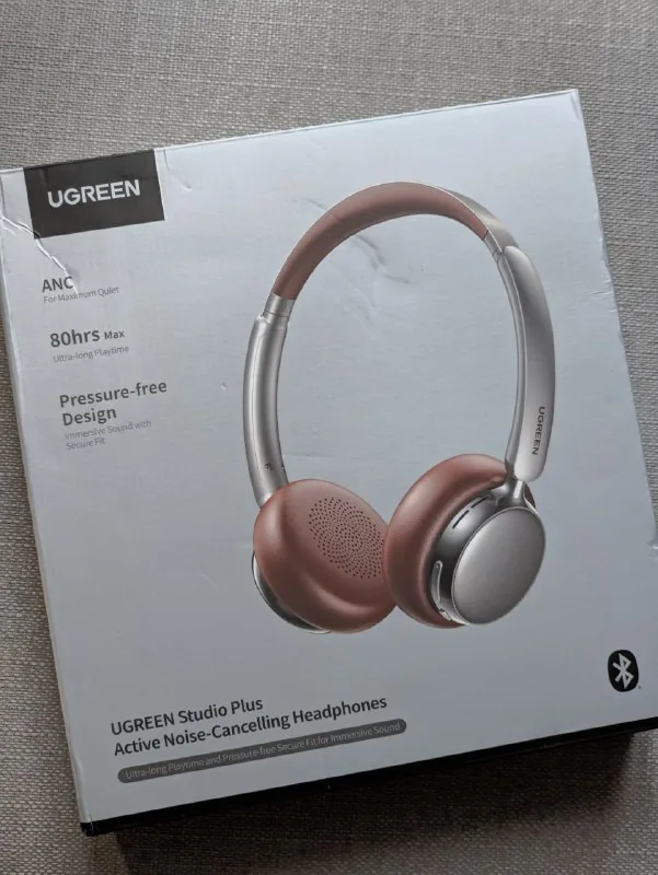 UGREEN Studio Plus беспроводные наушники 1