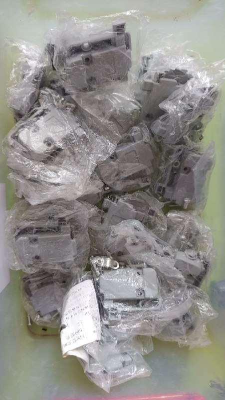 Штекеры, коннекторы, тестеры, вольтметры, зарядники 6