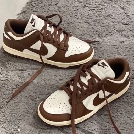 Nike-ის კედები, ზომები 39–40