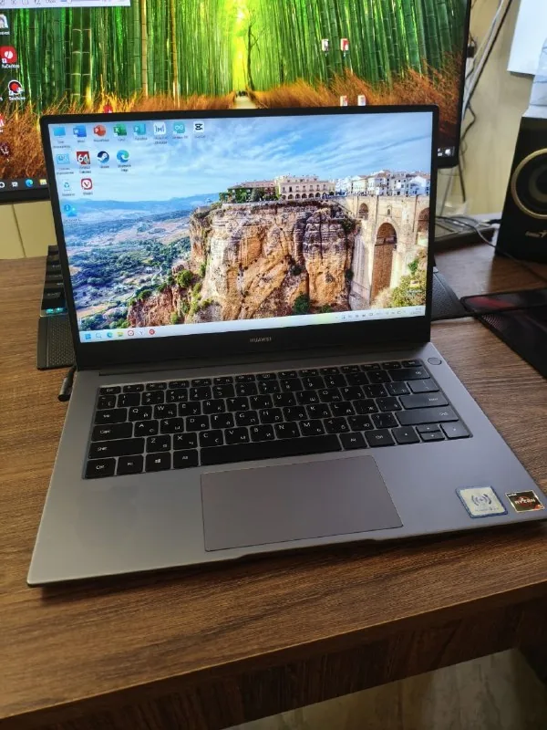 Ультрабук Huawei MateBook D 14 1