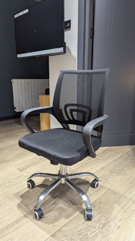 Стул компьютерный офисный 2