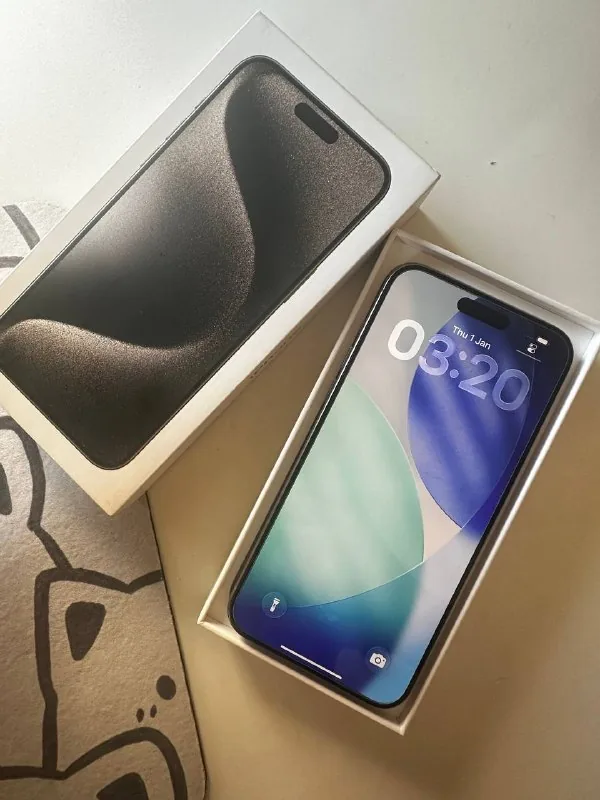iPhone 15 Pro Max 256GB 1