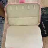 Подушки, рюкзак, игрушки, весы, гамак, балансборд, миска, органайзер 9