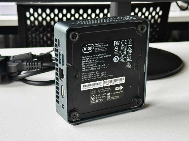 Мини-ПК Intel NUC8i3, 16GB RAM, 500GB SSD 2