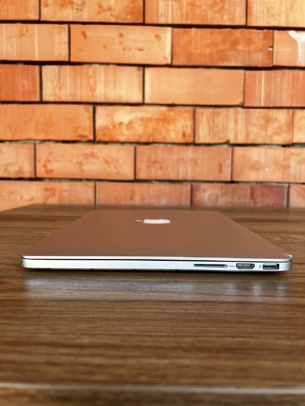 MacBook Pro Retina 13-inch Mid 2014 2