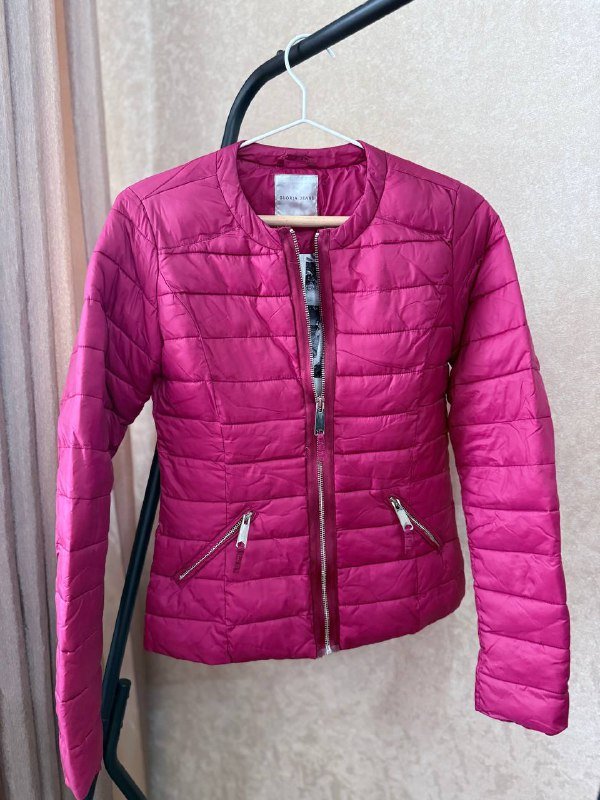 Куртка, свитер, джинсы, худи