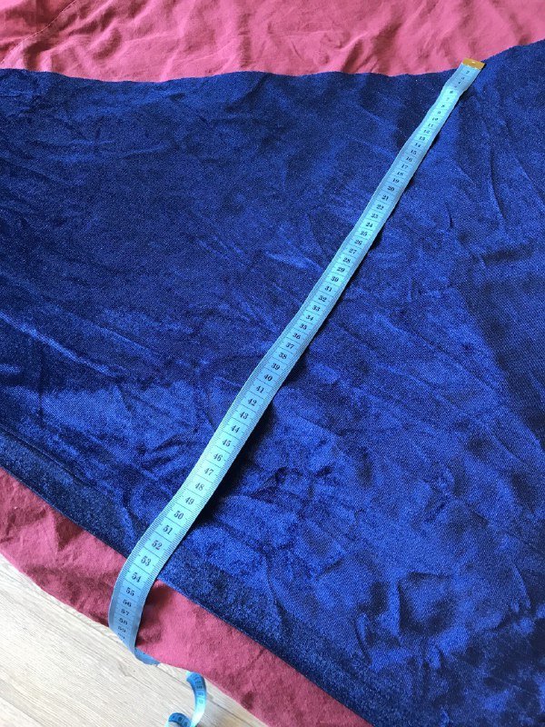 Поролон листовой, бархат, ткань с пайетками 4