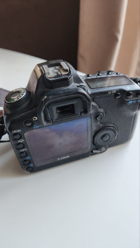 Фотоаппарат Canon EOS 5D Mark II 3