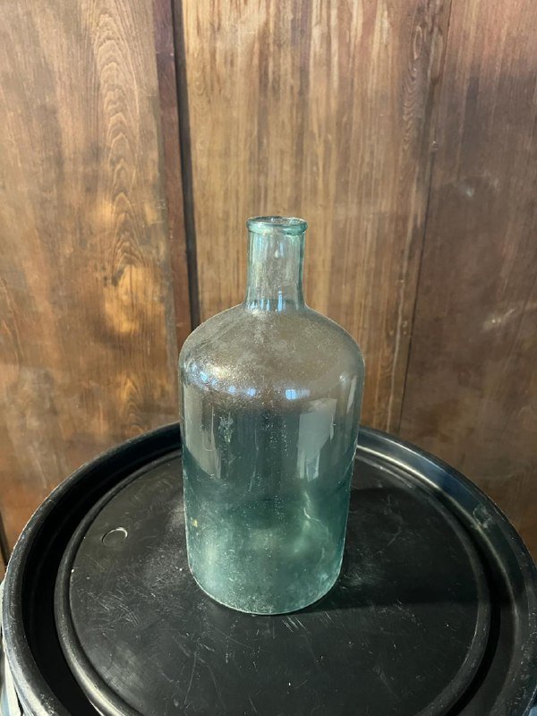 Ёлки, стеклянные бутыли, пластиковая ёмкость, комплект для ванной 8