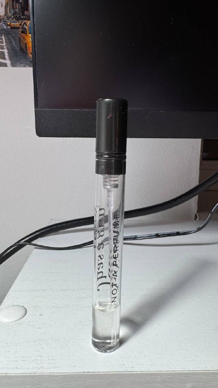Семплы парфюма Laboratorio Olfattivo и Carner Barcelona 3