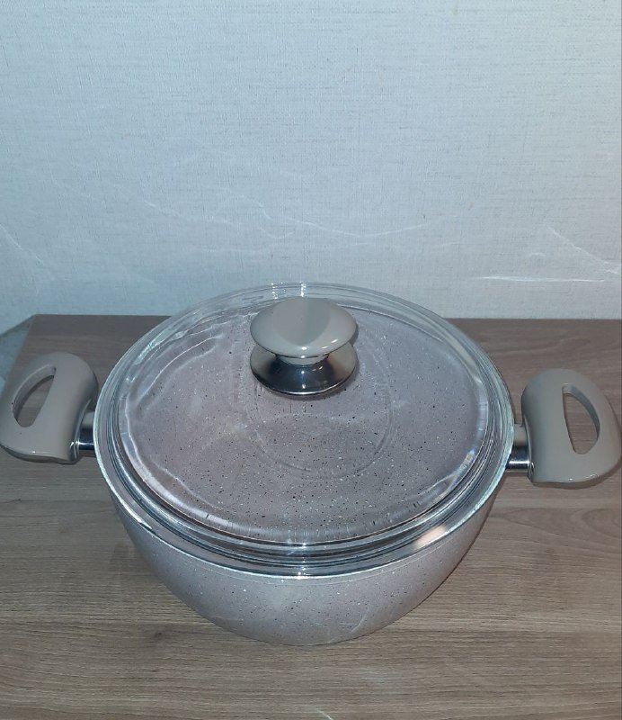 Кастрюля б/у для газовых плит