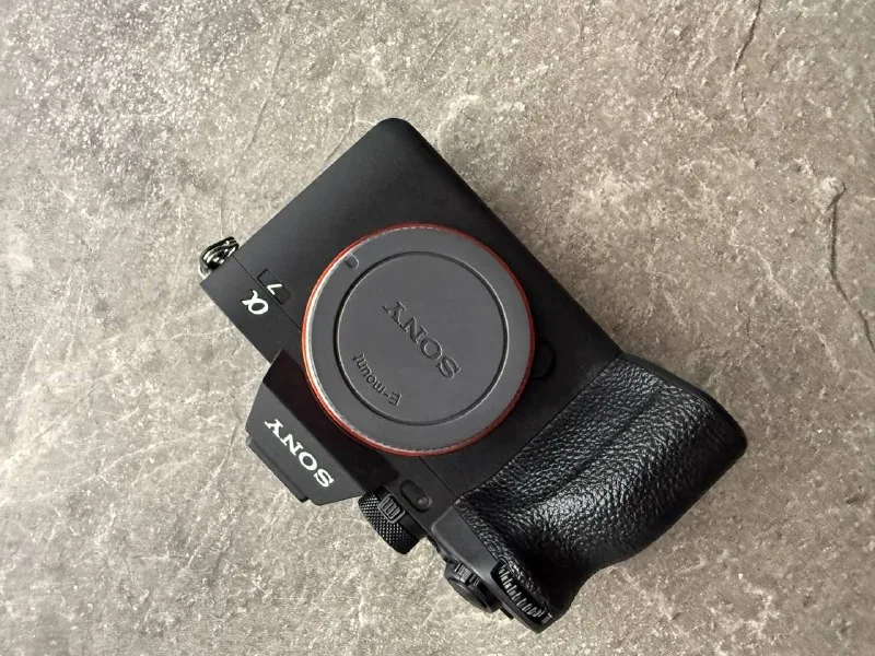 Sony a7iv камера