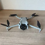 DJI Mini 4 Pro дрон, RC 2, батареи, хаб, сумка 2