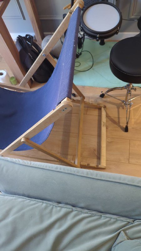 Шезлонг деревянный с тканью 2