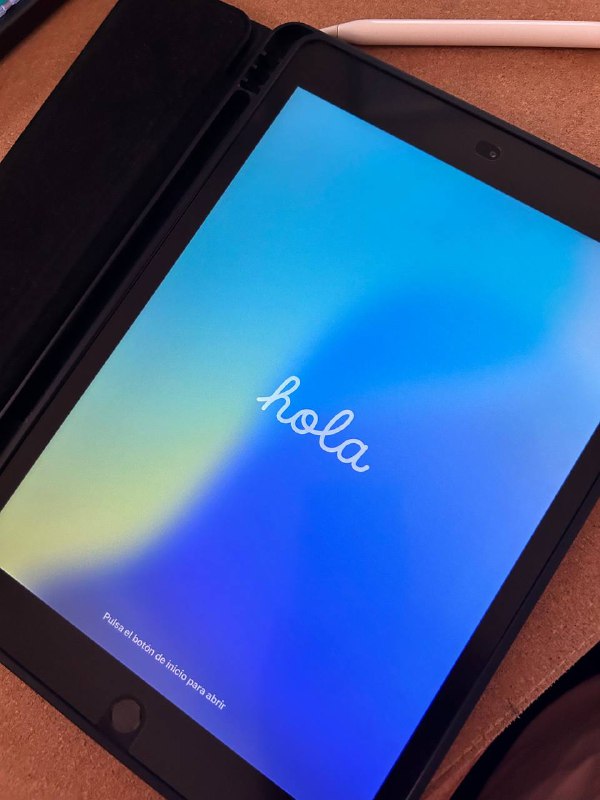 Планшет iPad 10.2 7-го поколения с аксессуарами