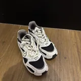 Мужские кроссовки и ботинки Nike, Native, Salomon 3