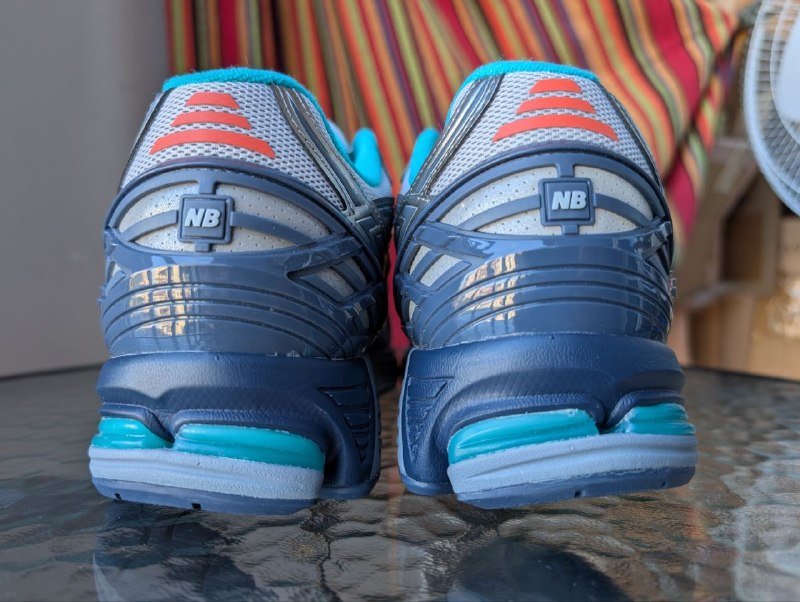Кроссовки New Balance 1906 4
