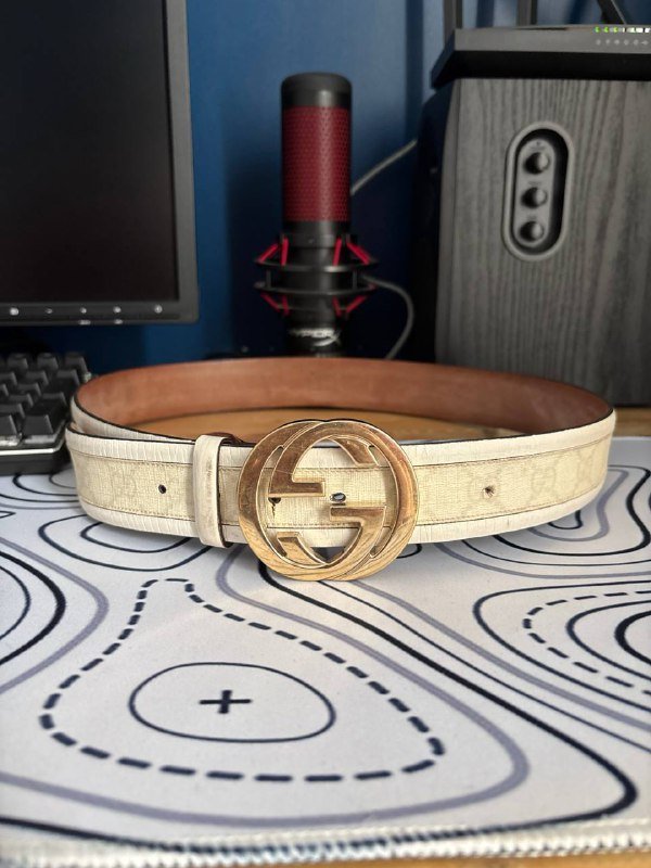 Gucci belt