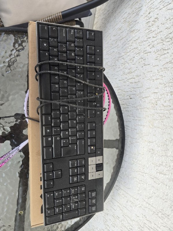 2 клавиатуры Dell 2